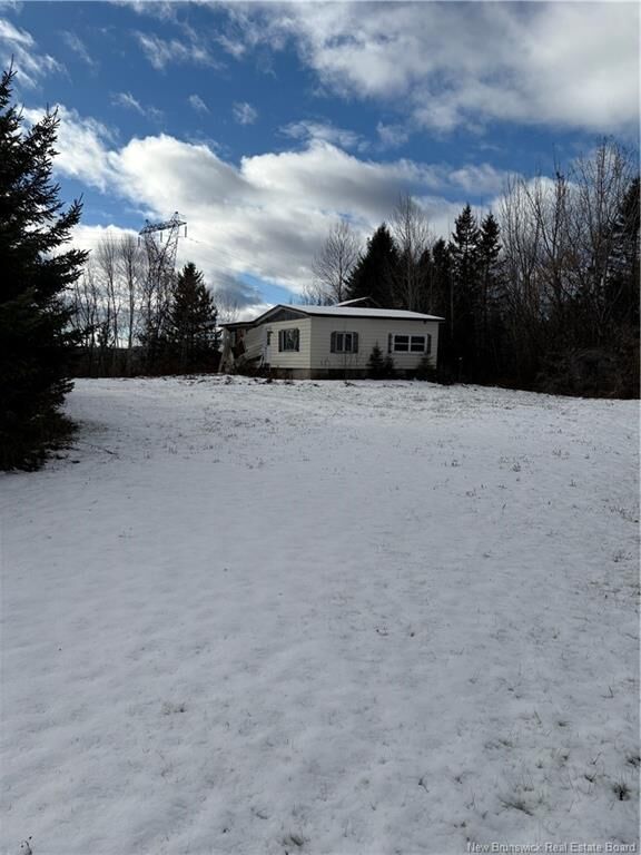 Property Photo:  135 Mechanic Street  NB E7J 1G9 