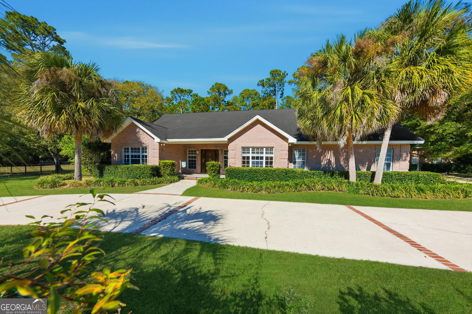 Property Photo:  855 Misty Harbor Boulevard  GA 31569 