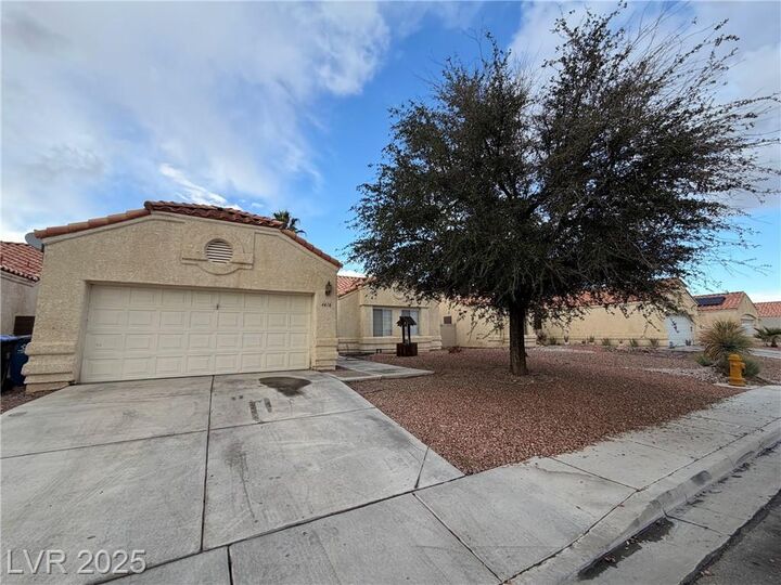 Property Photo: 4616 Imperial Beach Avenue NV 89032