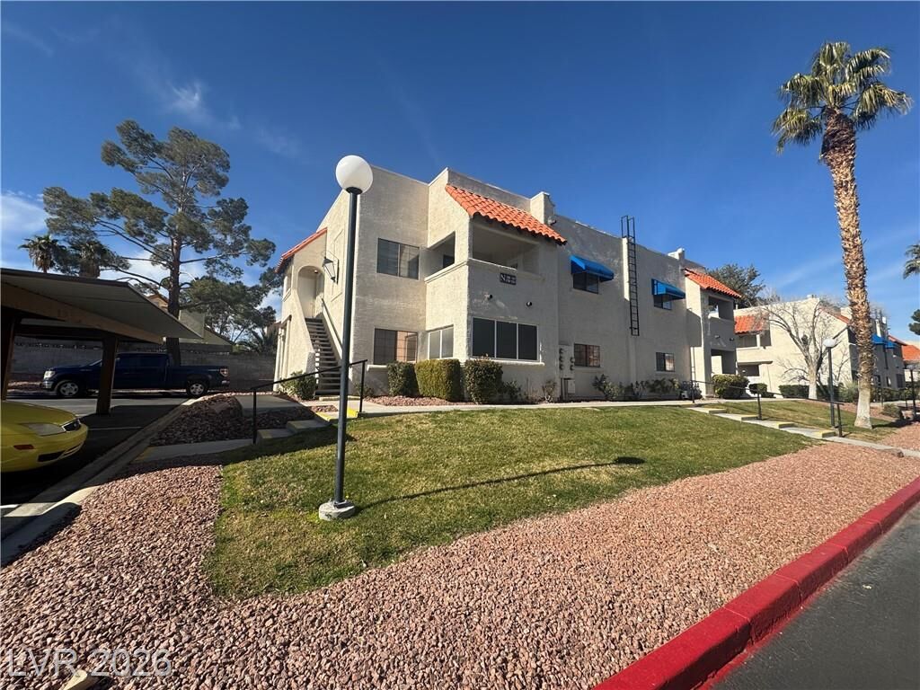 Property Photo:  101 Luna Way 237  NV 89145 