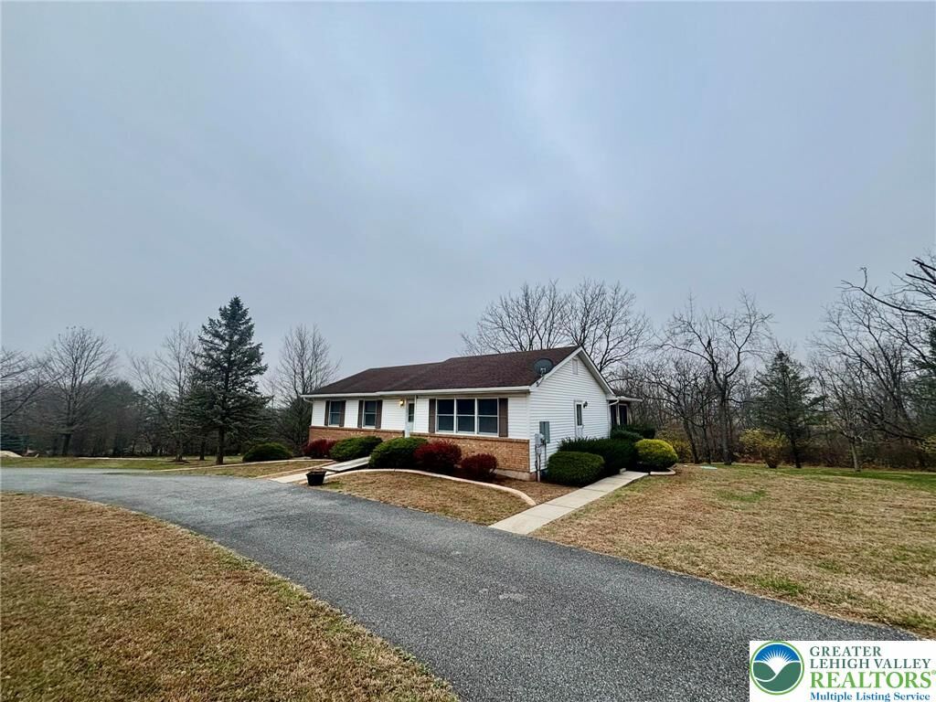 Property Photo:  132 Nazareth Drive  PA 18064 