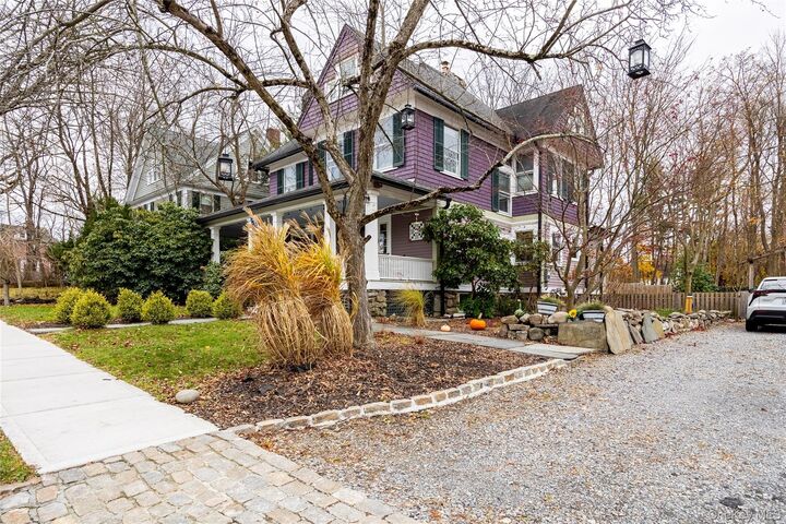 Property Photo: 11 Oakland Court NY 10990