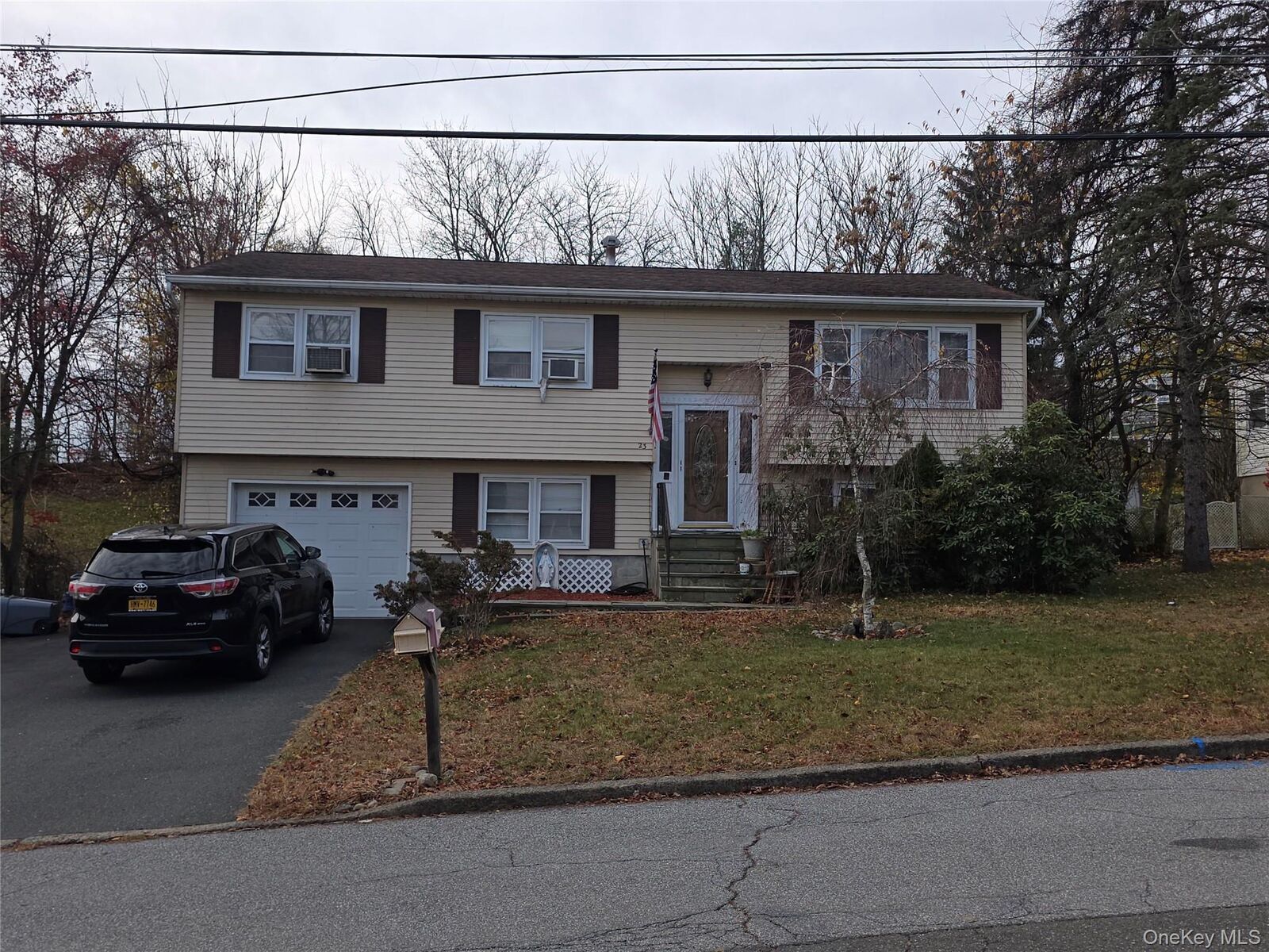 Property Photo:  23 Sunrise Drive  NY 10980 