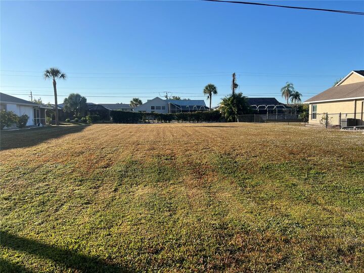 Property Photo:  25285 Padre Lane  FL 33983 
