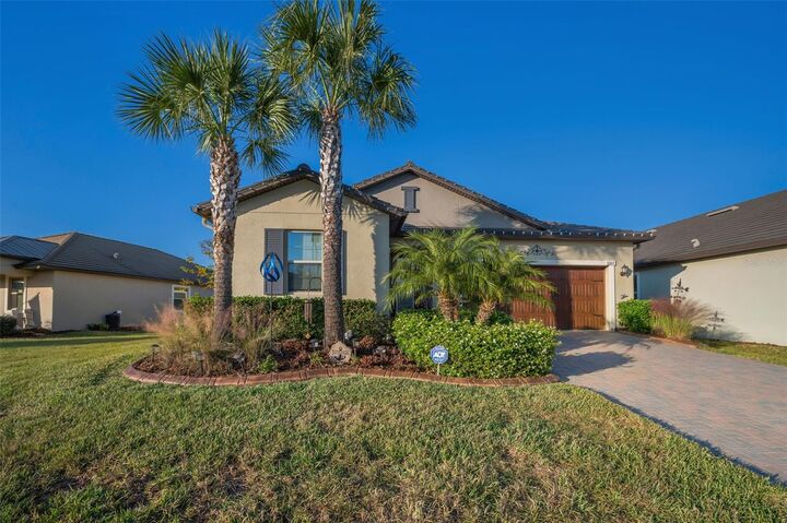 Property Photo: 31763 Cabana Rye Avenue FL 33576