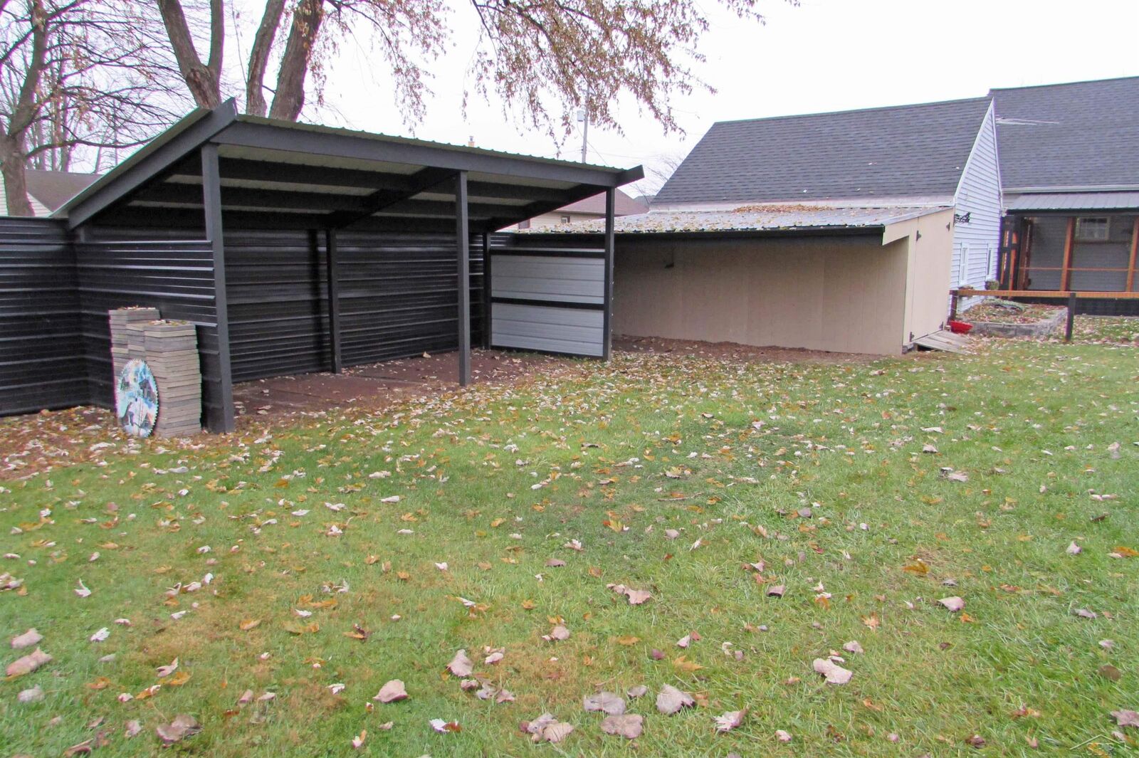 Property Photo:  130 Bacon Road  MI 48609 