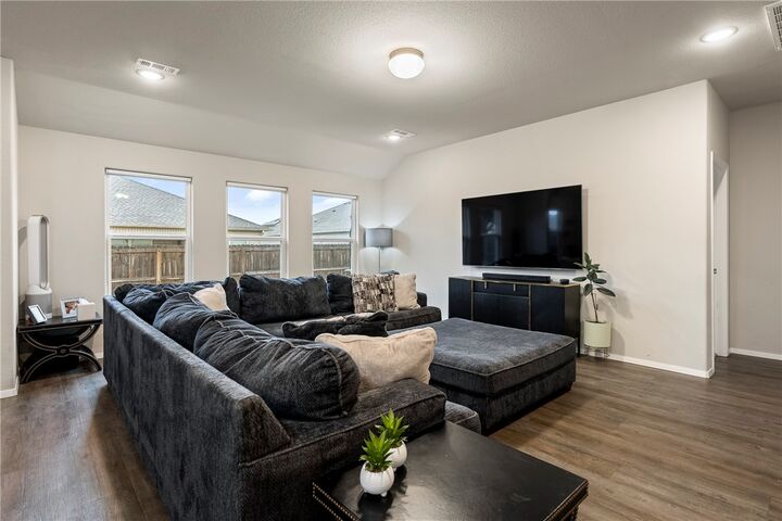 Property Photo:  1730 Greenbank Drive  AR 72719 