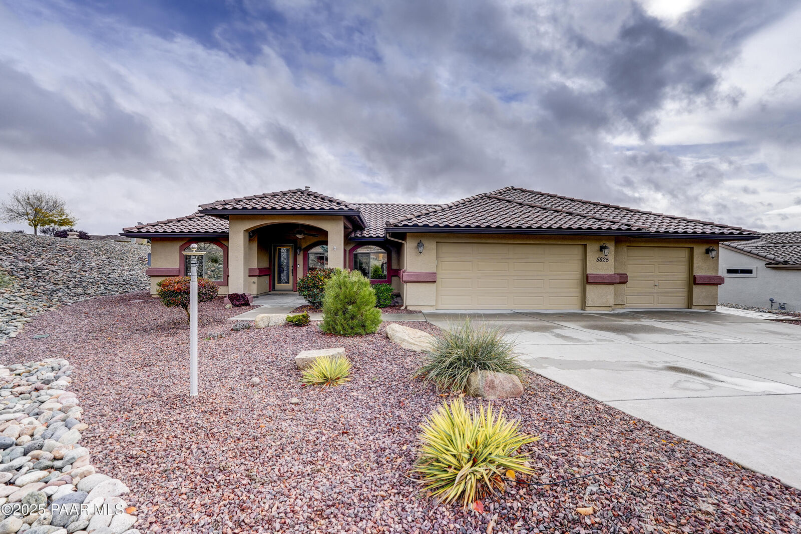 Property Photo:  5825 Curry Court  AZ 86305 