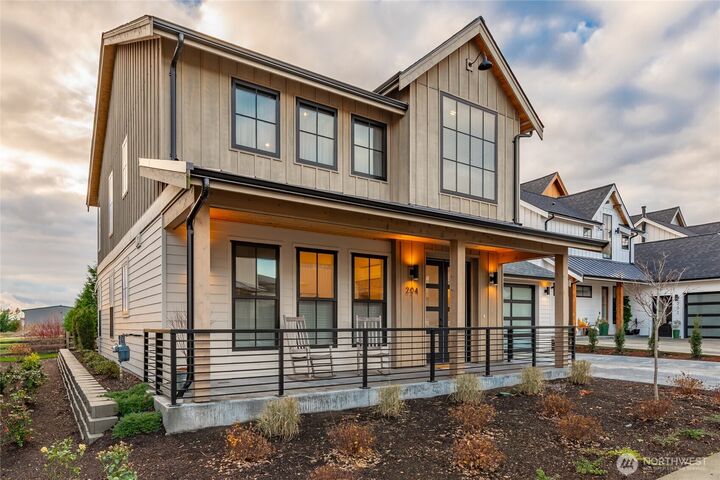 Property Photo:  204  Pebblebrook Drive  WA 98264 