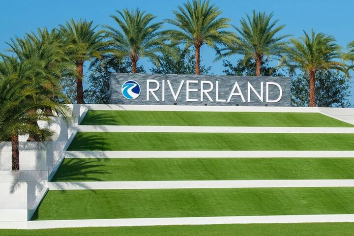 Property Photo:  11990 SW Still Waters Avenue  FL 34987 