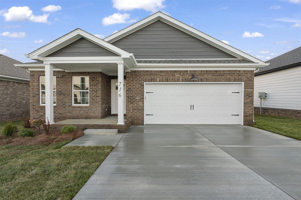 Property Photo: 716 Shelldrake Lane KY 42101