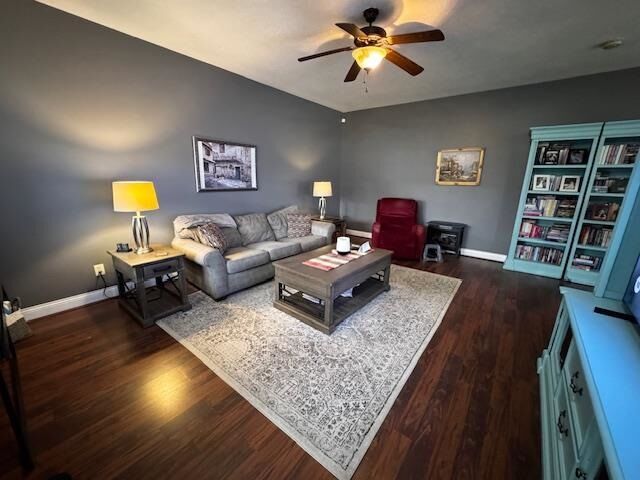 Property Photo: 502 N 1st Street IN 47330