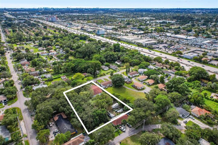 Property Photo:  535 NW 90 St  FL 33150 