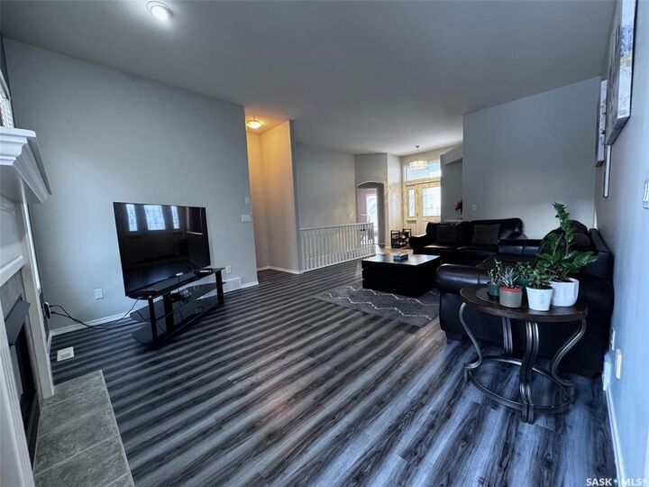 Property Photo: 611 Le May Court SK S7S 1L2