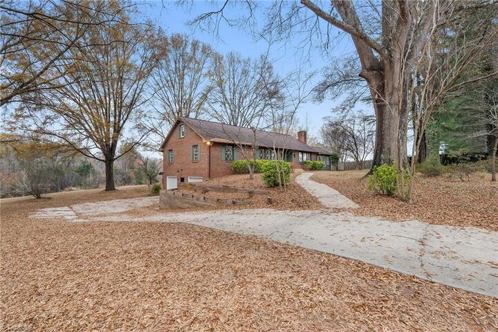 Property Photo: 1380 Conrad Sawmill Road NC 27023