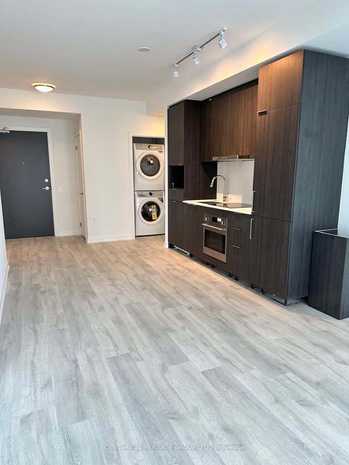 Property Photo: 7 Golden Lion Heights 2706 ON M2M 0C1