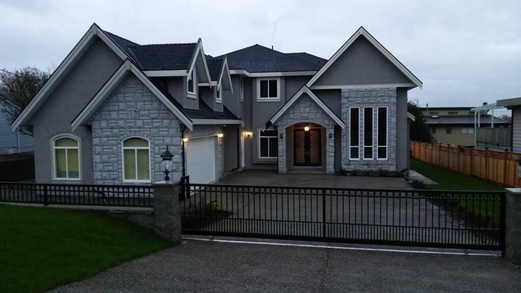 Property Photo: 704 Quadling Avenue BC V3K 1Z8