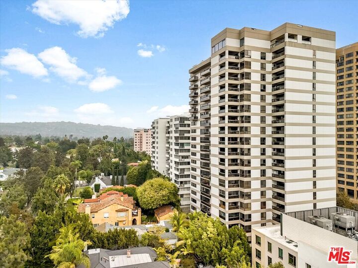 Property Photo: 10445 Wilshire Blvd CA 90024