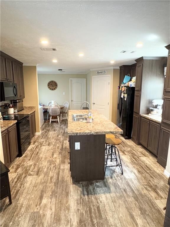 Property Photo:  1110 Hill Street  LA 71479 