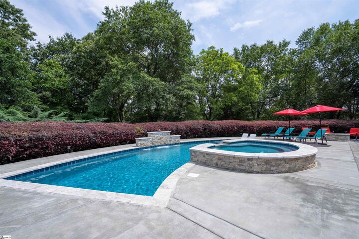 Property Photo:  20 Stonebrook Farm Way  SC 29615 