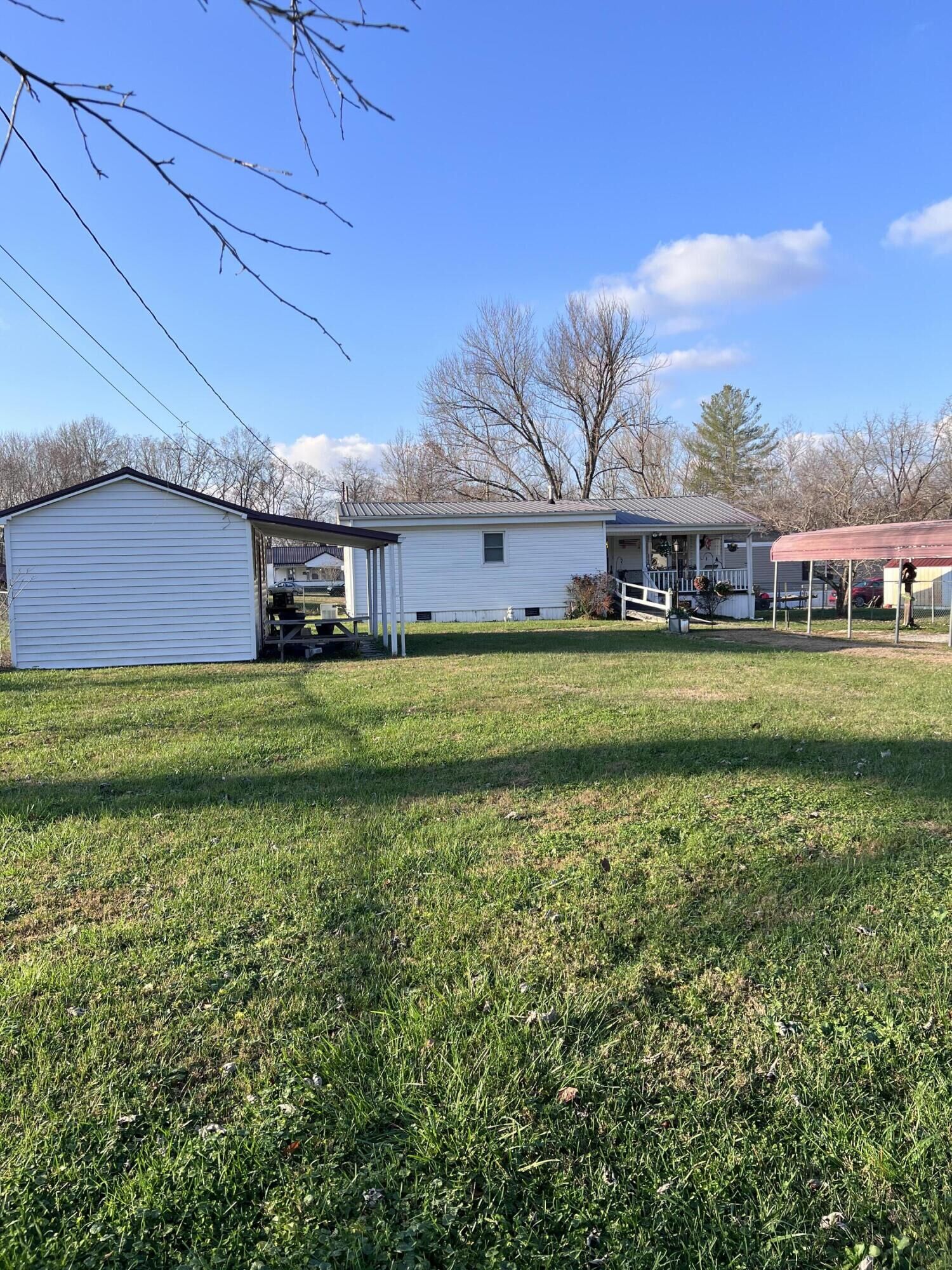 Property Photo:  1250 S Irvine Road  KY 40336 