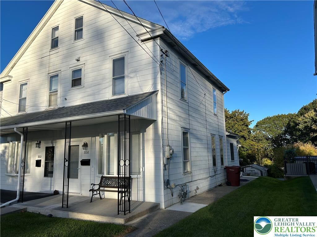 Property Photo:  1151 Catasauqua Road  PA 18052 