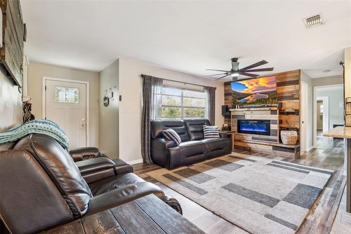 Property Photo:  1167 Ohio Street  FL 32130 