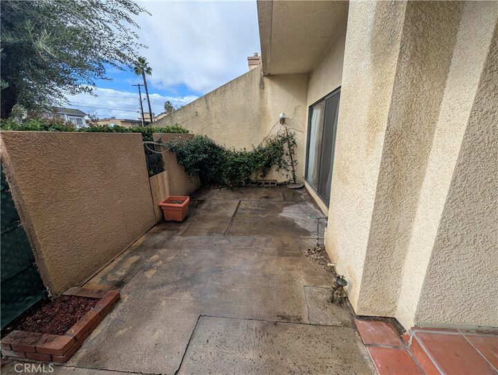 Property Photo:  18403 Unit C Collins  CA 91356 