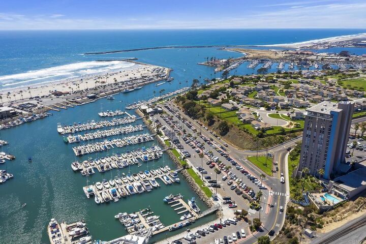 1200 Harbor Drive N 16B  Oceanside CA 92054 photo