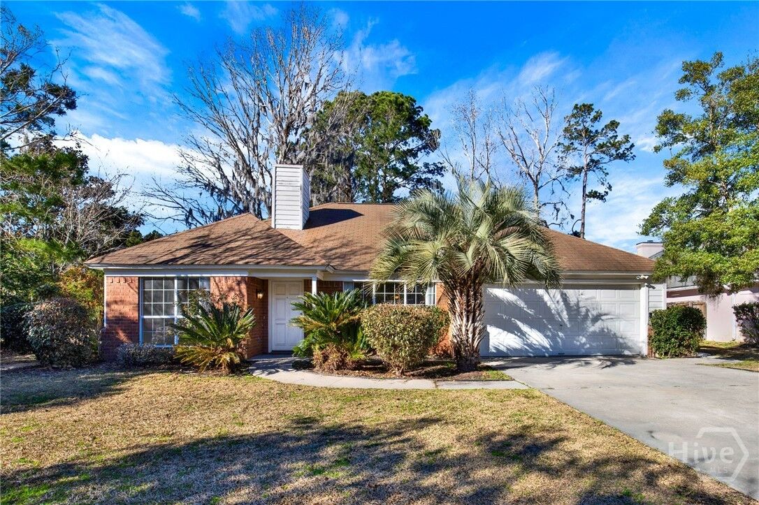 Property Photo:  2 St Ives Dr  GA 31419 