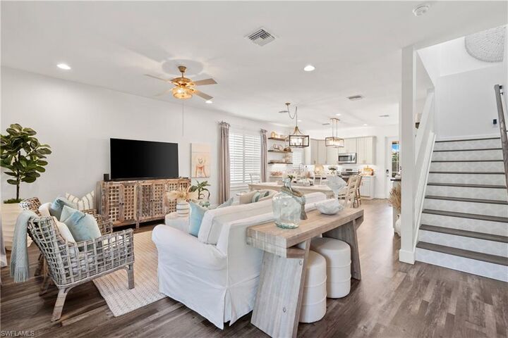 Property Photo:  3060 Woodside Ave  FL 34112 