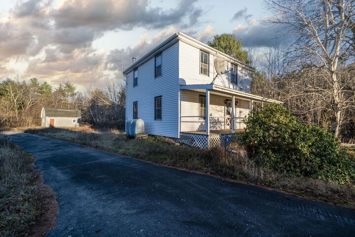4 Basil Whynot Road — photo 1