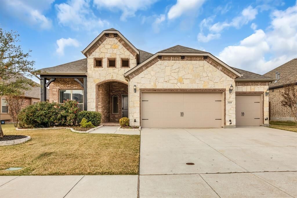 Property Photo:  519 Brook Drive  TX 75409 