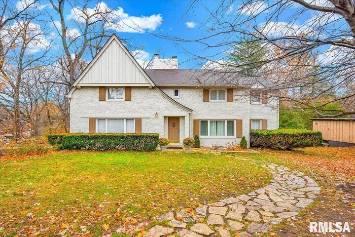 4008 N Knoxville Avenue  Peoria IL 61614 photo