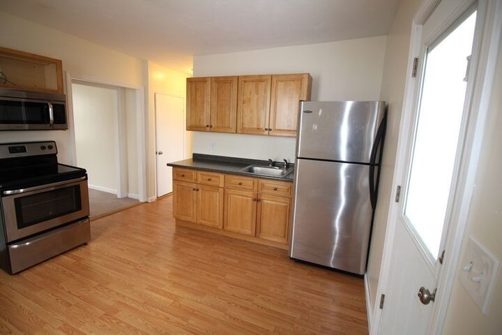 Property Photo:  94 Lilley  Avenue 2  MA 01850 