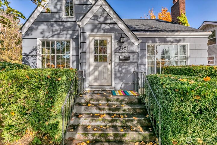 3421 N 8th Street  Tacoma WA 98406 photo