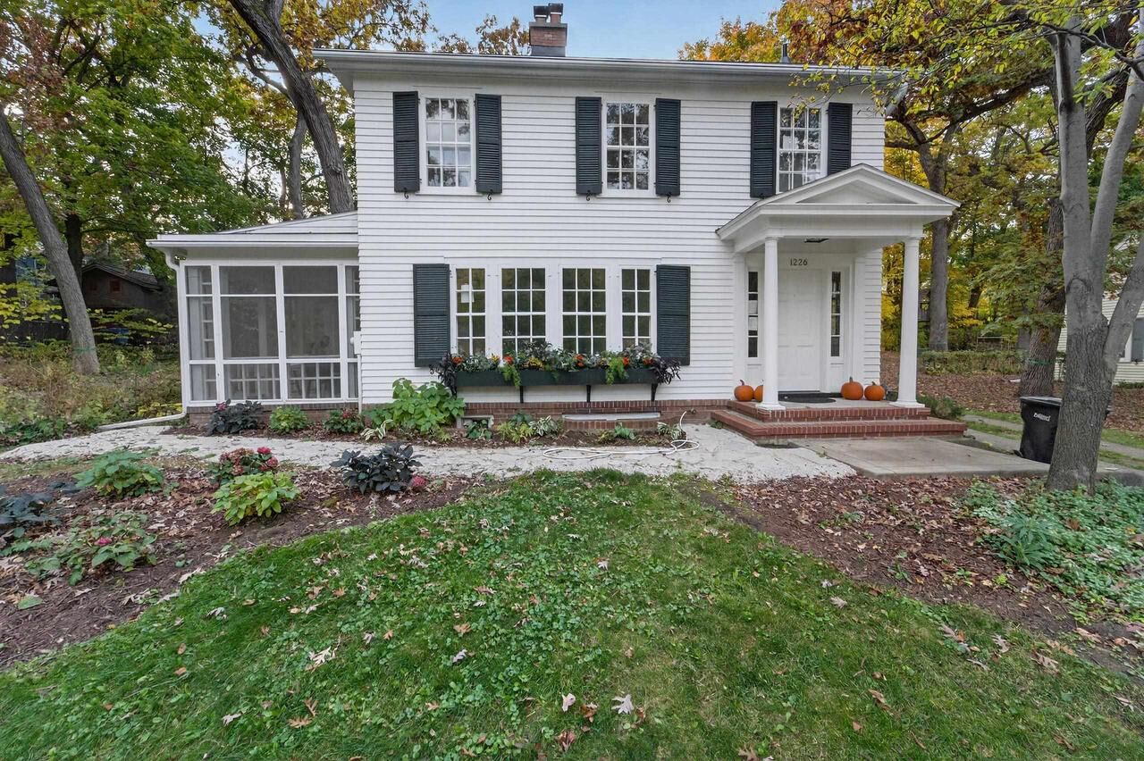 Property Photo: 1226 Sweetbriar Road WI 53705