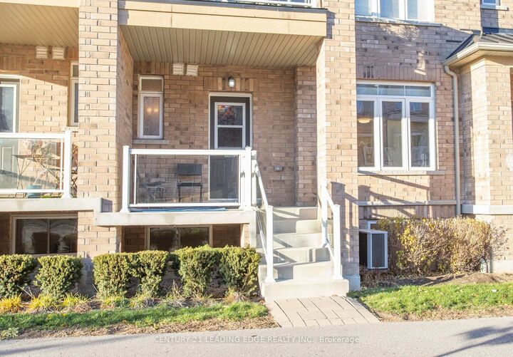 Property Photo: 1762 Rex Heath Drive ON L1X 0E6
