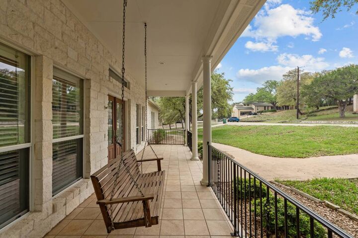 Property Photo:  21507 Lakefront Dr Drive  TX 78645 