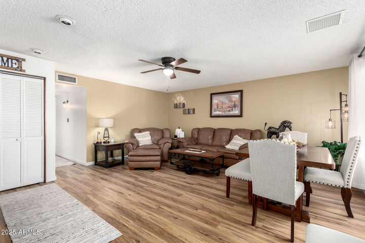 Property Photo: 1424 N Scovel Street AZ 85288