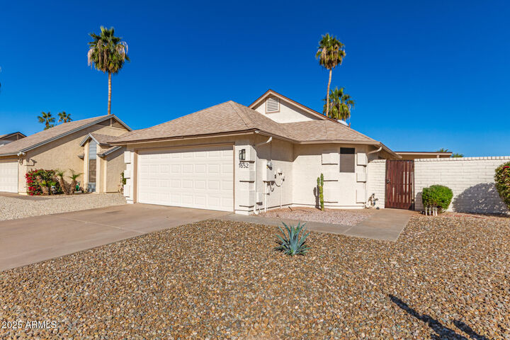 Property Photo:  1652 E Juanita Avenue  AZ 85204 