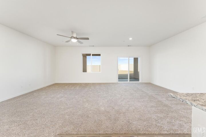 Property Photo:  8003 Blueberry Avenue  CA 93313 