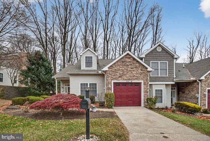 Property Photo: 506 Penny Lane C14 PA 19111