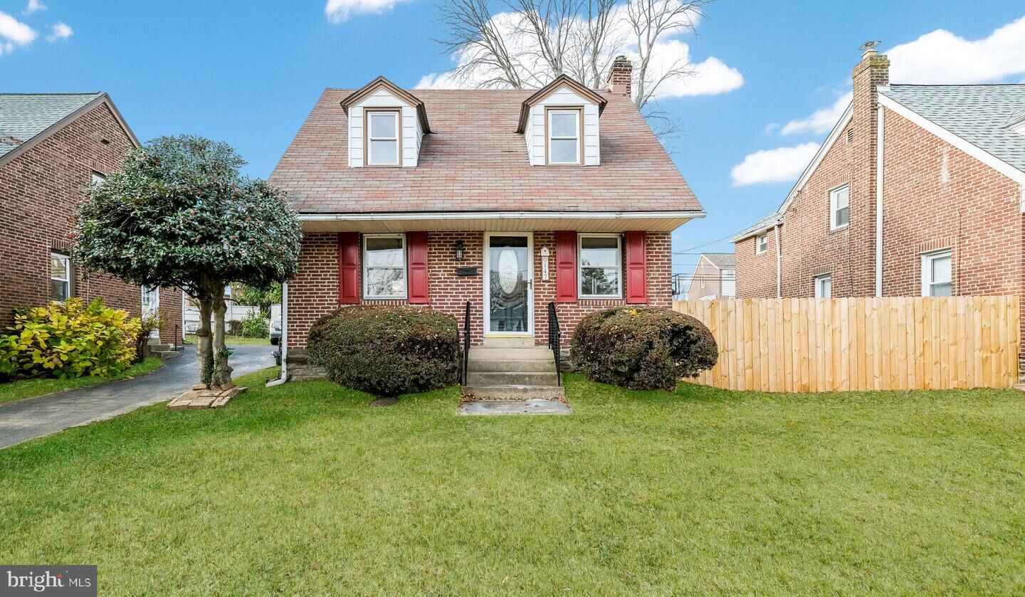 Property Photo:  147 Haverford Road  PA 19033 