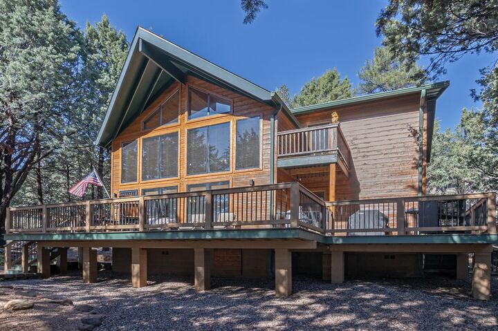 Property Photo: 6182 W Hidden Pines Loop AZ 85544