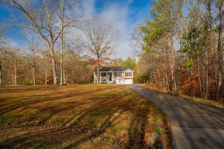 Property Photo: 5435 Fredrick Rd GA 30710