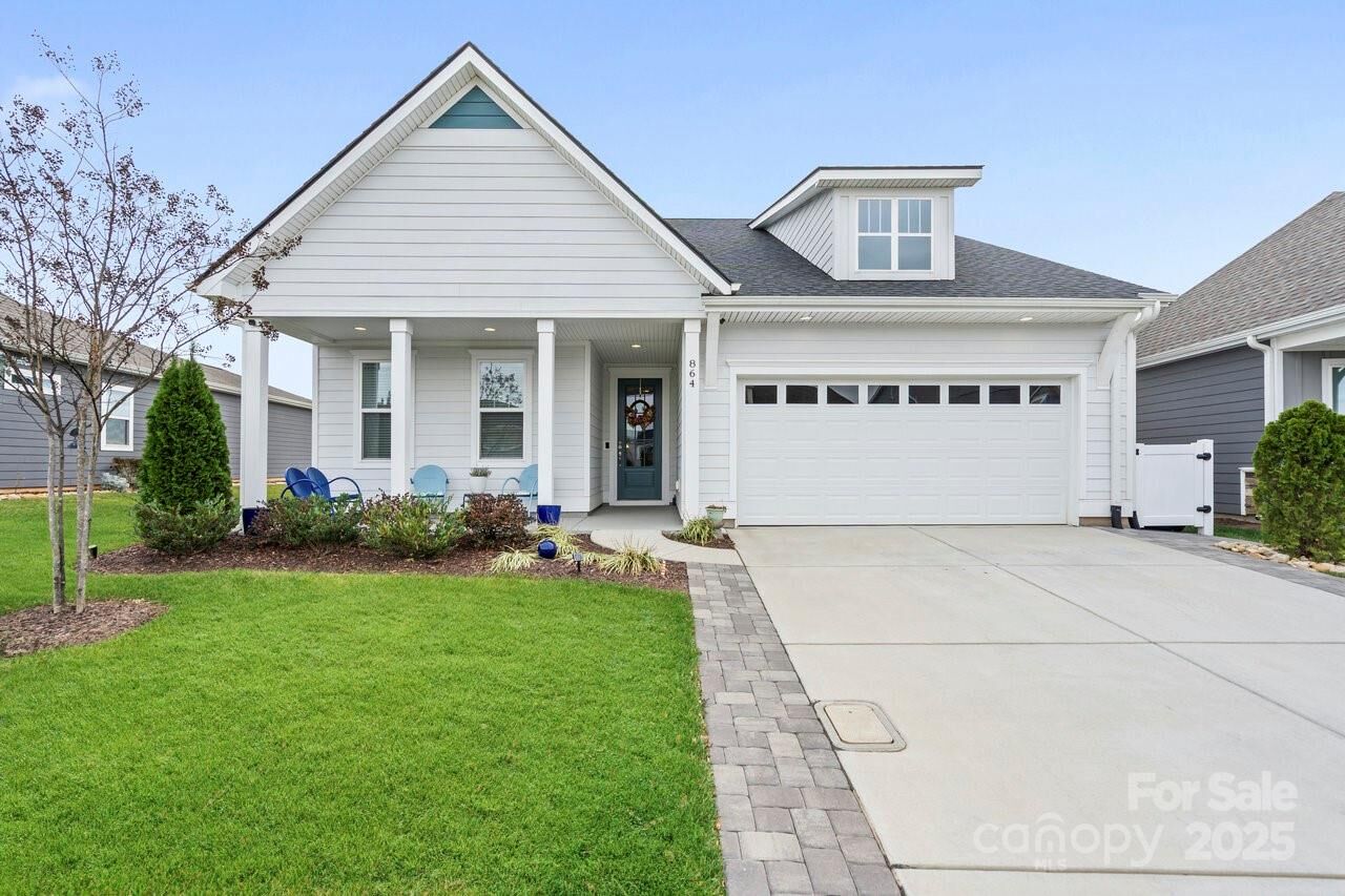 Property Photo:  864 Black Beard Drive  NC 28037 