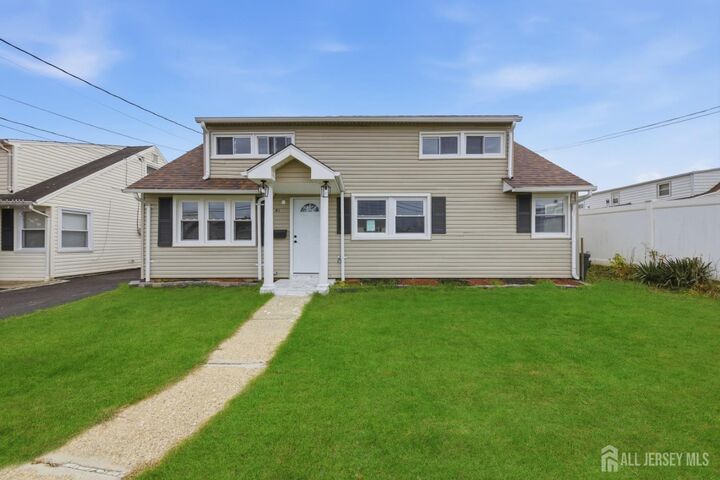 81 Hickory Street  Carteret NJ 07008 photo