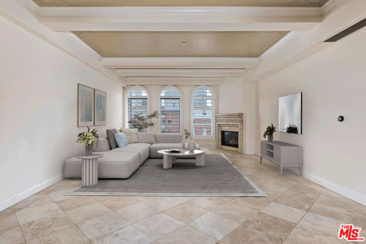 Property Photo:  10795 Wilshire Blvd  CA 90024 