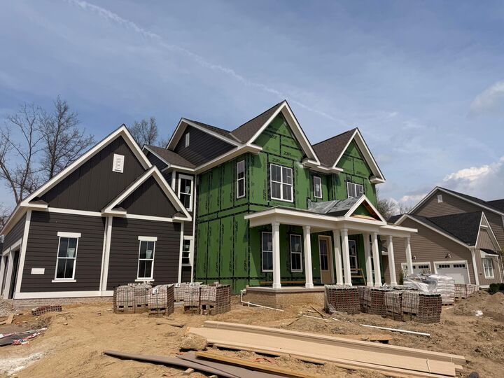 Property Photo:  8280 Canopy Glen Drive  OH 43064 